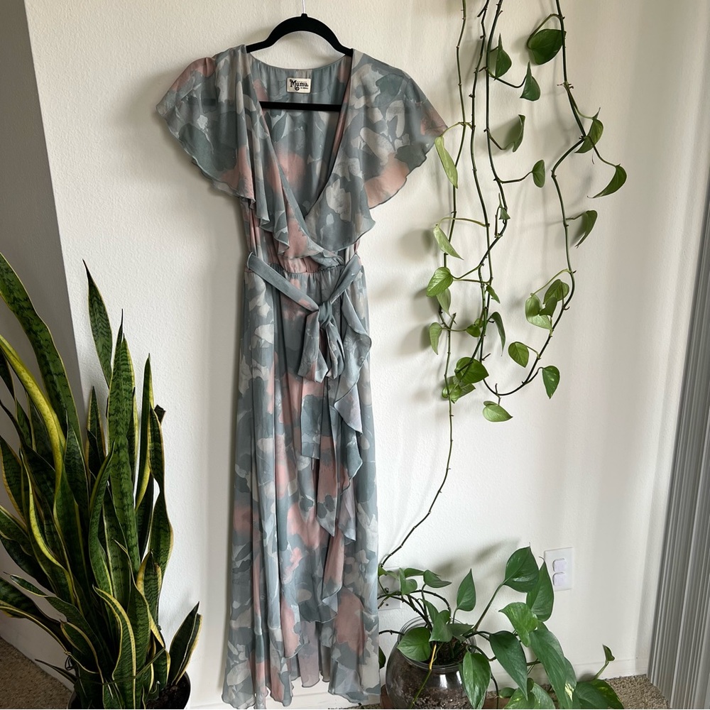 💜 Pre-loved Show Me Your MuMu dress